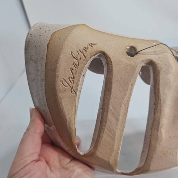 Vintage Signed Jacalynn Art Pottery Wall Hanging - Picture 7 of 10